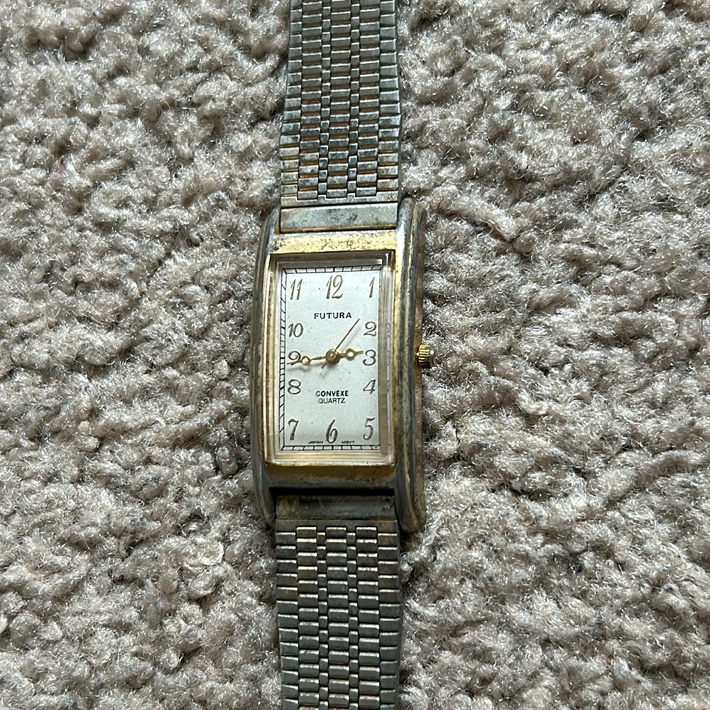 Futura convex women’s vintage two tone stainless steel bracelet watch one size‎